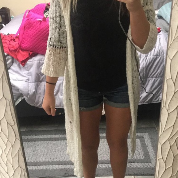 Long cream colored sweater beautiful and soft! - Picture 1 of 1